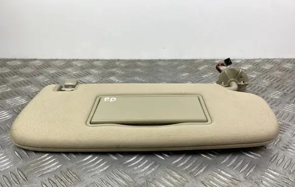 Jeep Grand Cherokee Sun visor