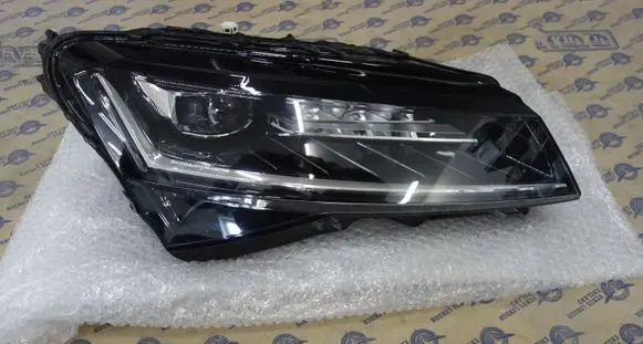 Skoda Superb B8 (3V) Headlight/headlamp SKODASUPERB 3V1941016D