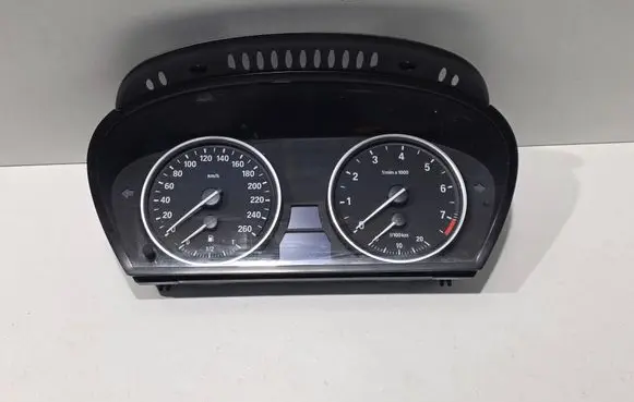 BMW 5 E60 E61 Speedometer (instrument cluster) 62119153751