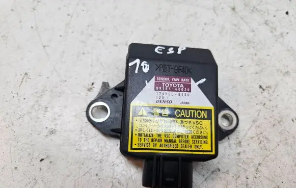 Toyota Land Cruiser (J120) ESP (stability system) control unit 8918360020