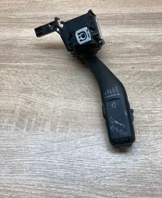 Volkswagen Touran I Wiper control stalk 1K0953519J
