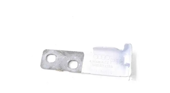 Audi A4 S4 B9 8W Fender mounting bracket 8W0821433B