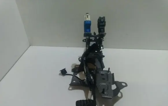 Mazda 2 Brake pedal
