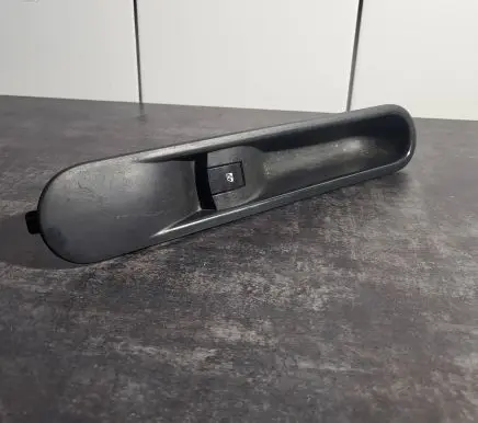 Renault Espace - Grand espace IV Electric window control switch 8200012127