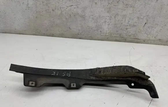 Audi A5 8T 8F Front mudguard 8T0853887K
