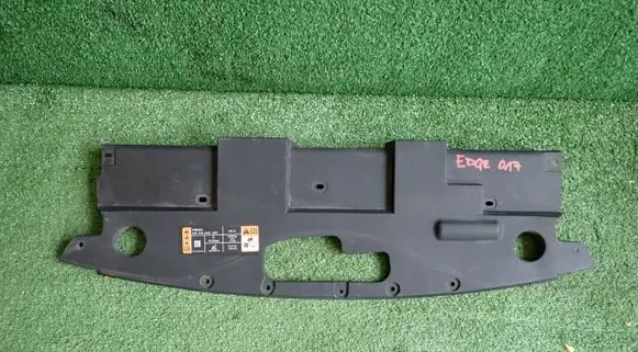 Engine bonnet/hood lock trim molding