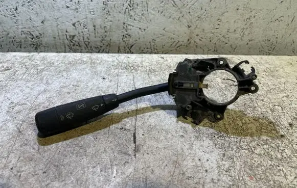 Mercedes-Benz E W210 Wiper control stalk A2105450110 01401410