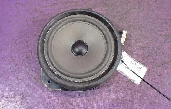 Audi A4 S4 B6 8E 8H Front door speaker 8E0035411
