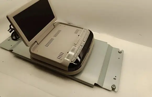 Chrysler Pacifica Radio/CD/DVD/GPS head unit 68330444AB