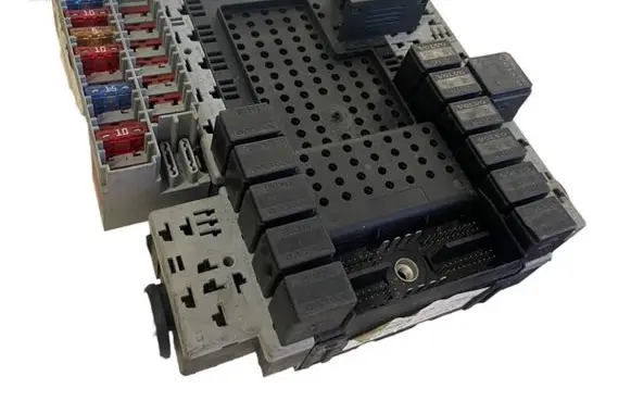 Volvo S80 Fuse box set 9452773 9452772