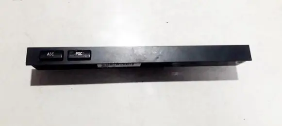 Traction control (ASR) switch