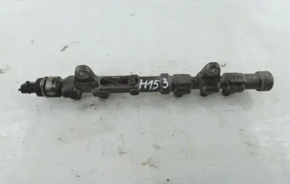 Fuel main line pipe
