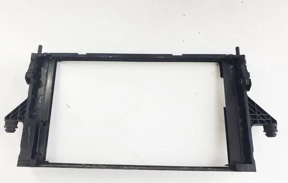 Volvo V50 Radiator set 4n518n065al