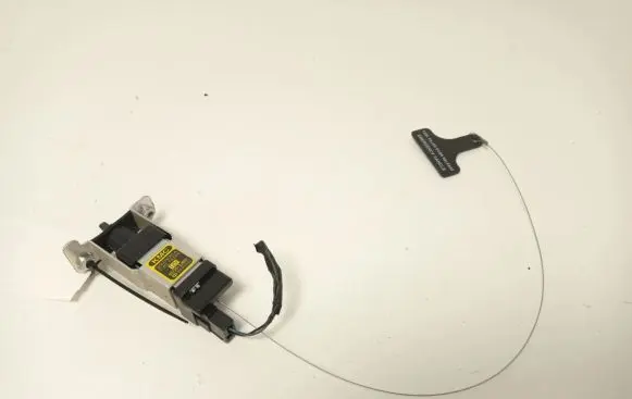 KIA Sorento Fuel cap flap release cable 957202J000