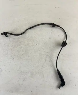 Suzuki Ignis ABS rear brake sensor 30472030B