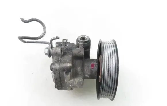 Volkswagen Caddy Power steering pump 1J0422154A