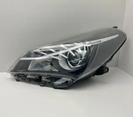 Toyota Yaris Headlight/headlamp 0D1600D161