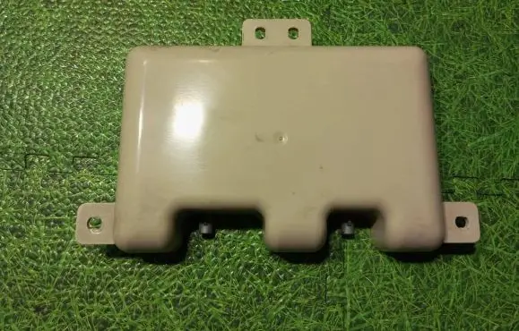 BMW M6 Aerial antenna amplifier 6957348 28009458 21367510
