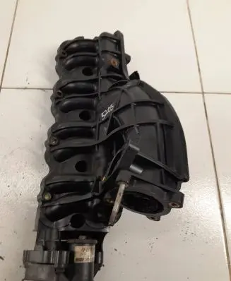 KIA Sorento Intake manifold 28381 283812F000
