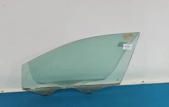 Volkswagen Polo V 6R Front door window glass four-door IMPRK1515913