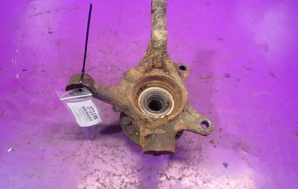 Toyota Yaris Verso Front wheel hub spindle knuckle