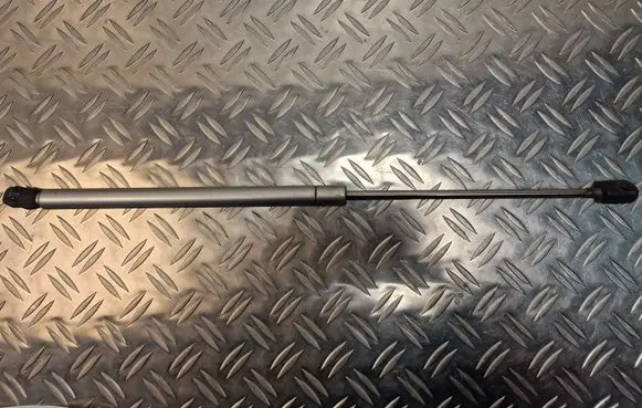 Audi A2 Tailgate/trunk strut/damper 8Z0827552B