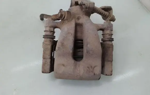 Rear brake caliper