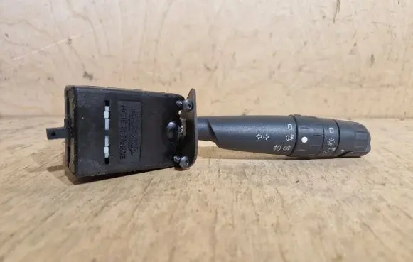 Indicator stalk