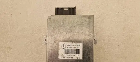 Mercedes-Benz CLS C219 Phone control unit/module A2038208085
