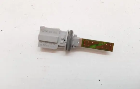 Volkswagen PASSAT B6 Sensor 1K0907543E