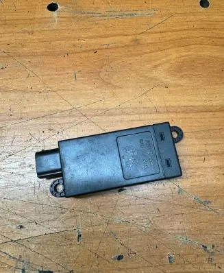 BMW 6 F12 F13 Alarm control unit/module 9233009 63945210 230001692