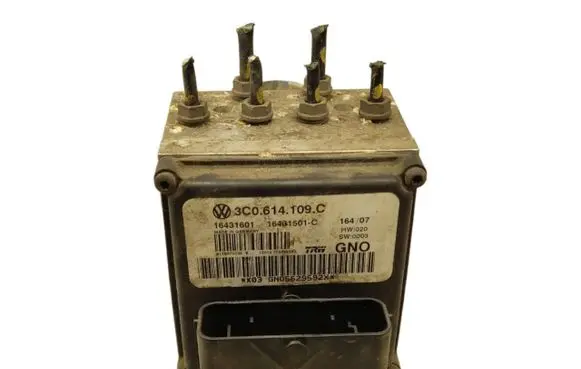 Volkswagen PASSAT B6 ABS Pump 3C0614109C 16431601 16431501C
