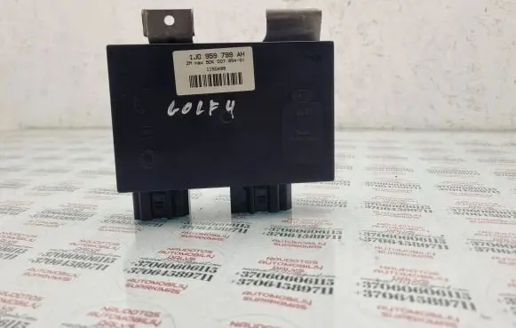 Volkswagen Golf IV Comfort/convenience module 1J0959799AH