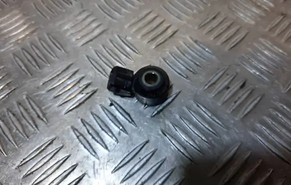 BMW 6 F12 F13 Detonation knock sensor 7598861