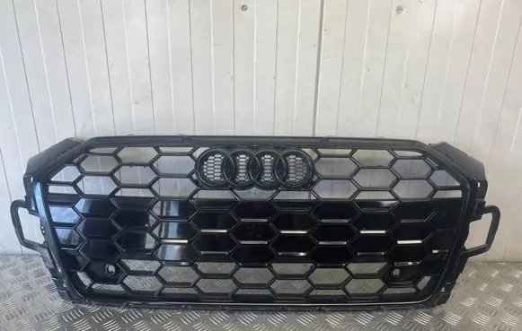 Audi A5 Front grill 8W6853651B 8W6853651BJ