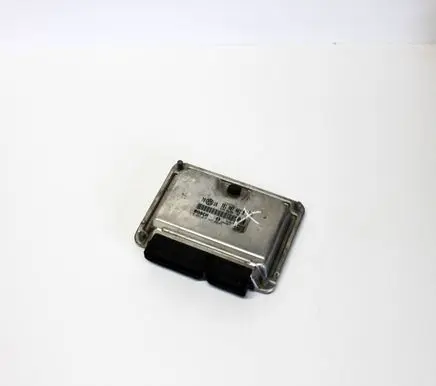 Volkswagen PASSAT B5 Engine control unit/module 3B1907401B