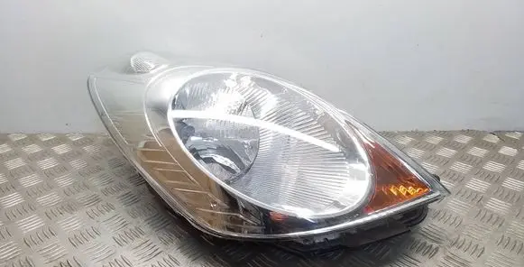 Nissan Note (E11) Headlight/headlamp 260109U10A 89902135