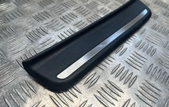 KIA EV6 Rear sill trim cover 85877CV500