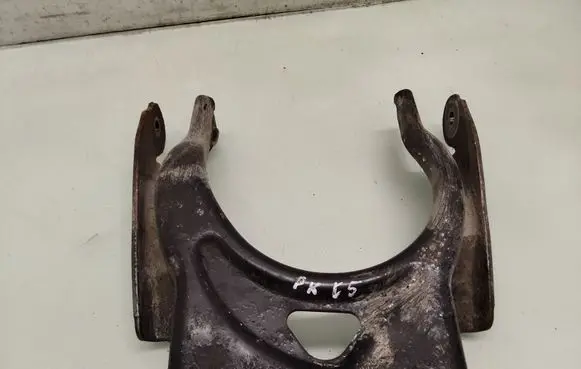 Citroen C5 Front lower control arm/wishbone