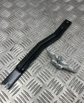 BMW 1 E81 E87 Battery bracket 