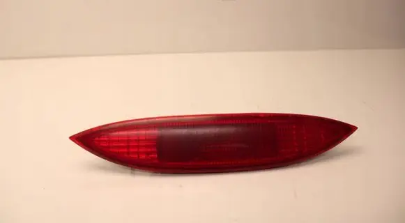 Nissan Note (E11) Third/center stoplight 2006R