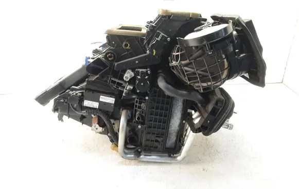 Ford C-MAX II Interior heater climate box assembly AV6N19B555LL