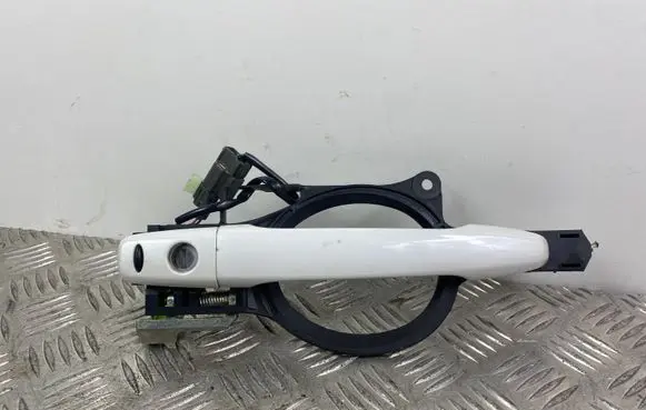 Mitsubishi Outlander Front door exterior handle