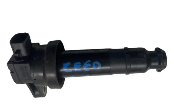 KIA Ceed High voltage ignition coil 273012B000 8631755