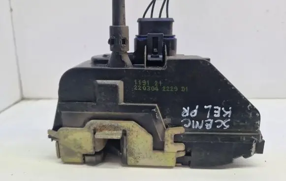 Renault Scenic II - Grand scenic II Front door lock 119121