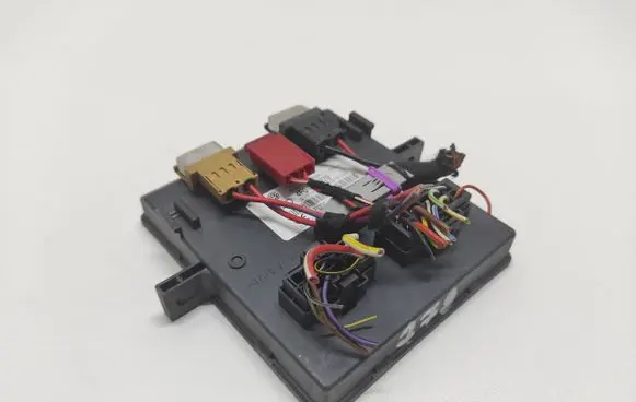 Audi A6 S6 C6 4F Comfort/convenience module 4F0907279 F005V00384