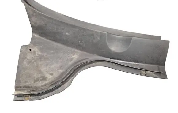 Volkswagen PASSAT B6 Wiper trim 3C1819404B