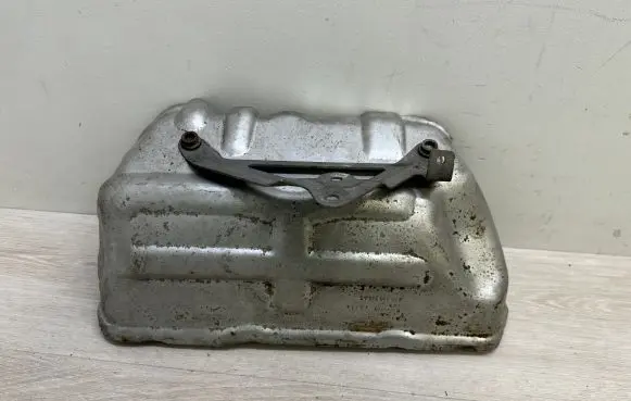 Porsche Cayenne (92A) Heat shield in engine bay 95811121500 03H253035AC