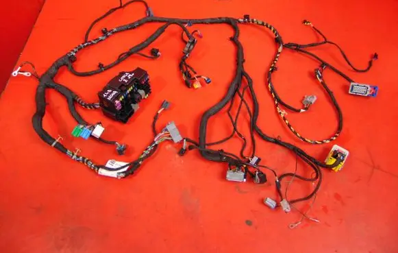Opel Corsa D Engine installation wiring loom 39057536
