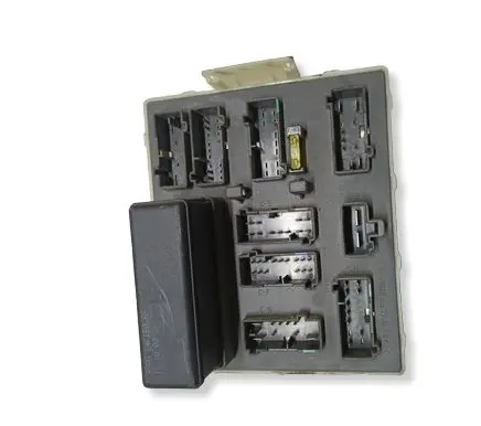 Ford Focus Fuse module 98AG14A073AH 98AG14K150AF